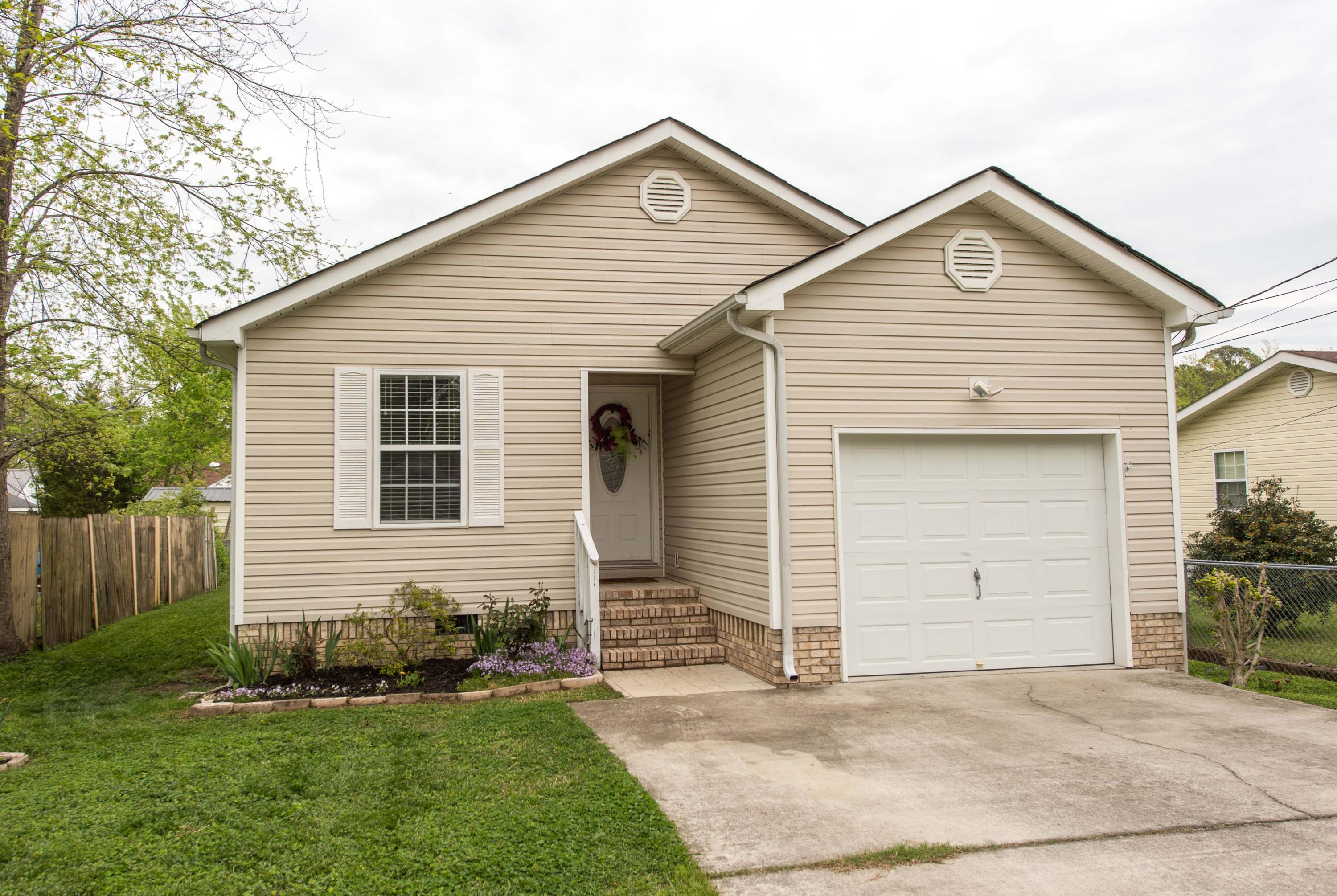 4313 Greenbriar Road Chattanooga, TN 37412 - Photo 2 of 26 _MG10349