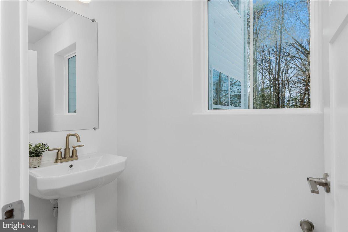 1379 Mc Donald Road Shady Side, MD 20764 - Photo 28 of 55