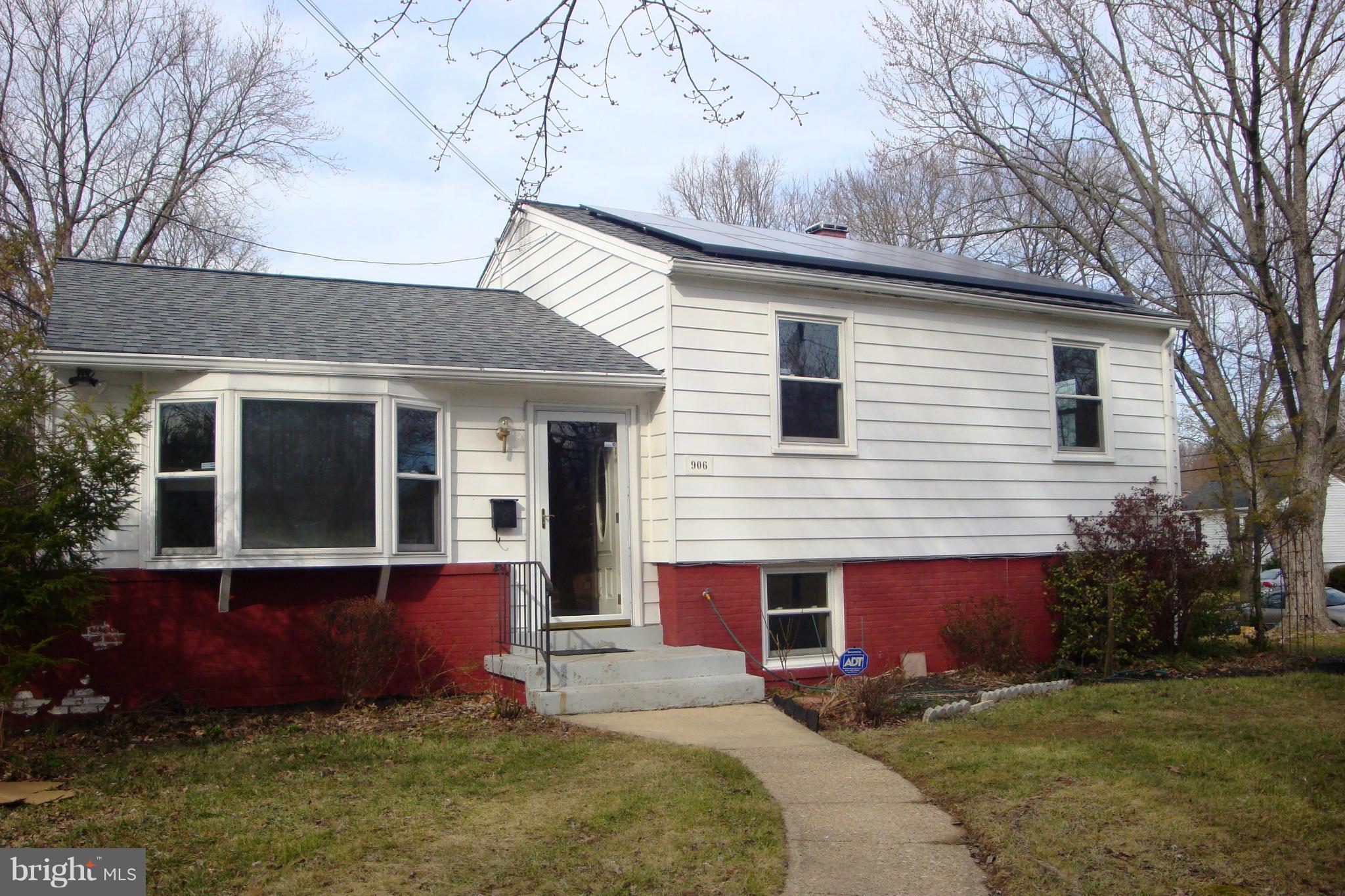 906 Baltimore Road Rockville, MD 20851 - Photo 2 of 17 Exterior (Front)