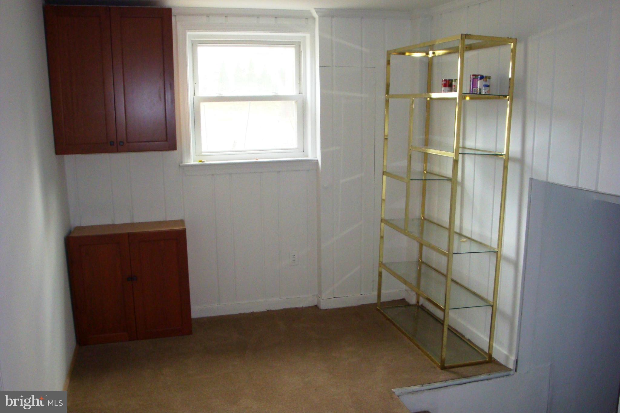 906 Baltimore Road Rockville, MD 20851 - Photo 14 of 17 Interior (General)