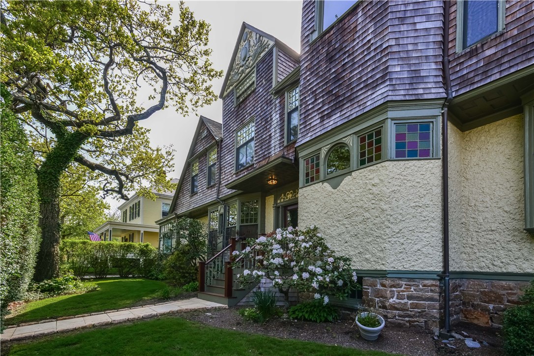 80 Kay Street Newport, RI 02840 - Photo 2 of 39 Exterior Front