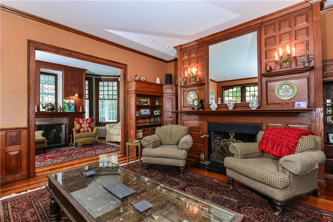 80 Kay Street Newport, RI 02840 - Photo 8 of 39