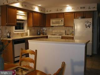 335 Newgate Road Langhorne, PA 19047 - Photo 3 of 6 Gallery Image 3