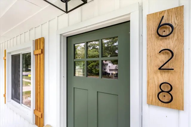 $255,000 | 628 East Madison Street, Hastings, MI 49058