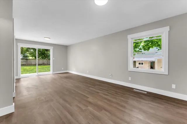 $255,000 | 628 East Madison Street, Hastings, MI 49058