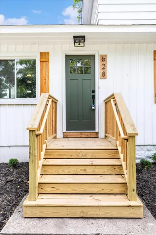 $255,000 | 628 East Madison Street, Hastings, MI 49058