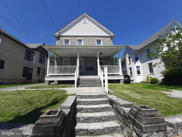 $1,250 | 537 North Loudoun Street, Unit 3, Winchester, VA 22601