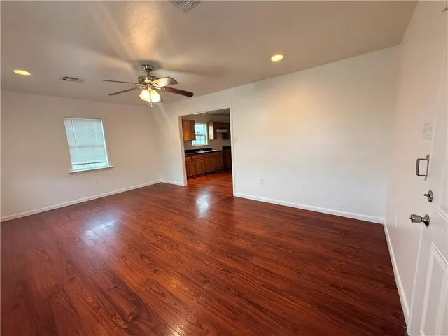 $2,100 | 5379 Pasteur Boulevard, New Orleans, LA 70122