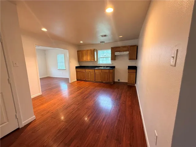 $2,100 | 5379 Pasteur Boulevard, New Orleans, LA 70122