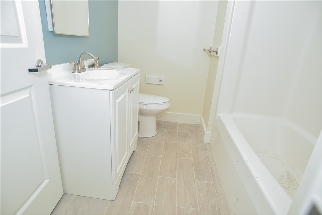 39 Webster Street, Unit 301 Pawtucket, RI 02860 - Photo 7 of 13 Gallery Image 7