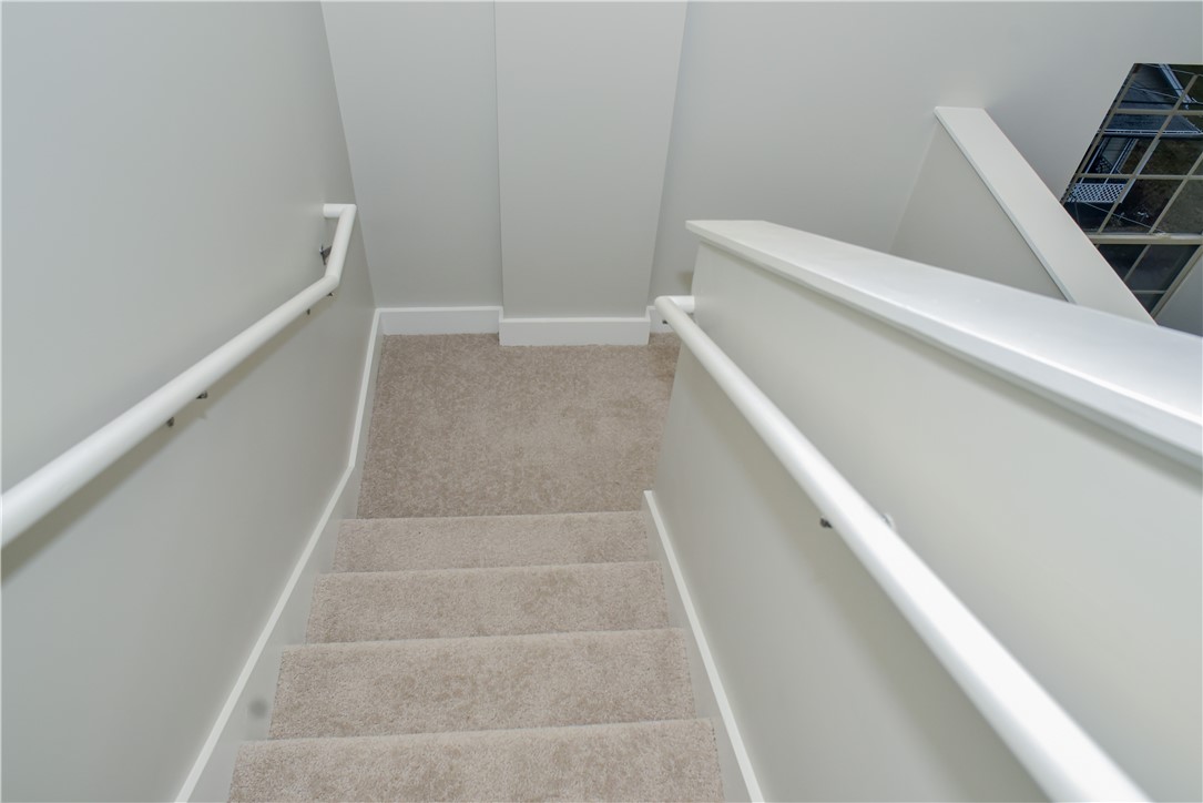 39 Webster Street, Unit 301 Pawtucket, RI 02860 - Photo 8 of 13 Gallery Image 8