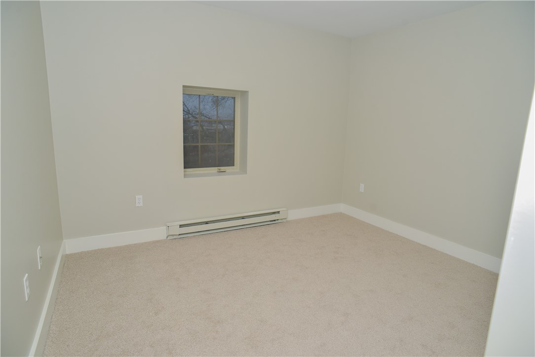 39 Webster Street, Unit 301 Pawtucket, RI 02860 - Photo 9 of 13 Gallery Image 9