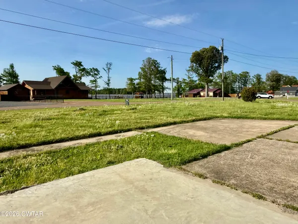 $130,000 | 1320 Lake Drive, Hornbeak, TN 38232