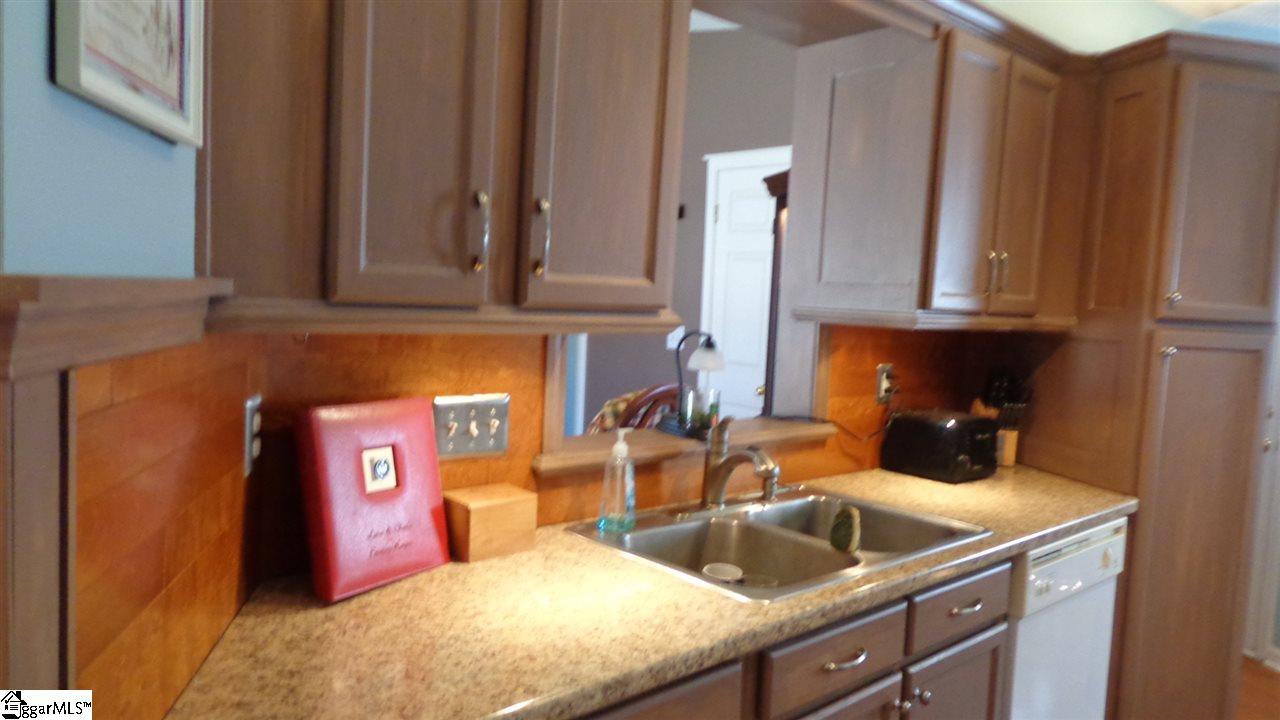320 Canvasback Way Easley, SC 29642 - Photo 8 of 20 Gallery Image 8