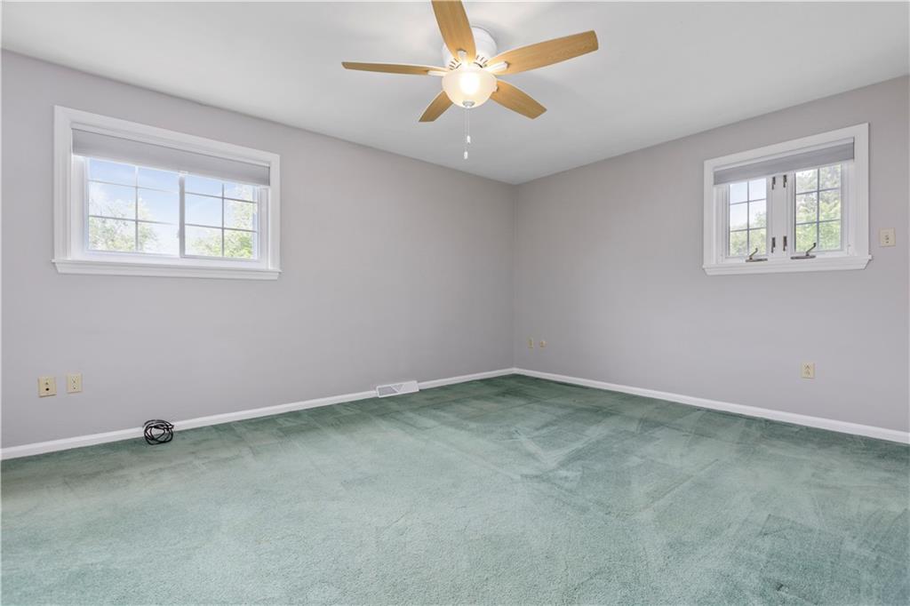 134 Rawlins Run Road Pittsburgh, PA 15238 - Photo 12 of 25 Gallery Image 12