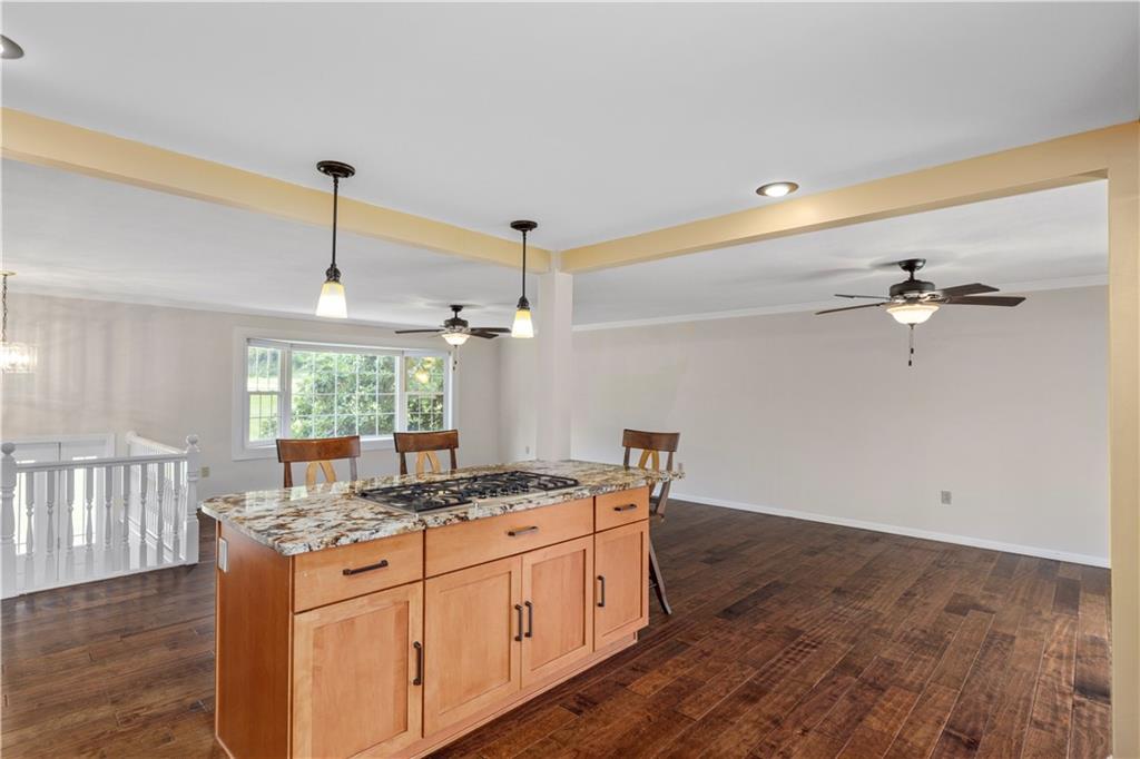 134 Rawlins Run Road Pittsburgh, PA 15238 - Photo 8 of 25 Gallery Image 8