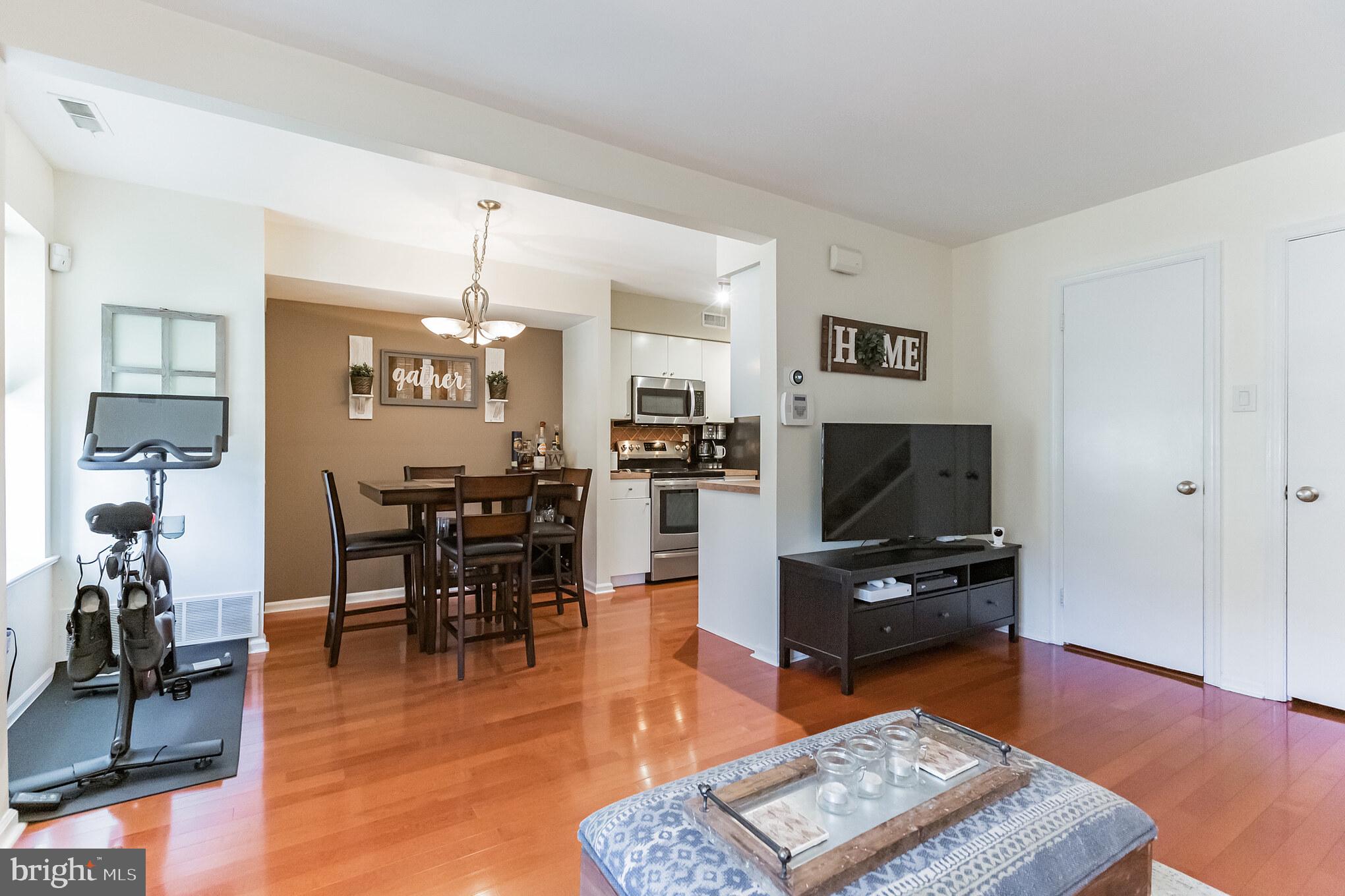 315 Ripka Street, Unit P Philadelphia, PA 19128 - Photo 5 of 15 Main Living Area
