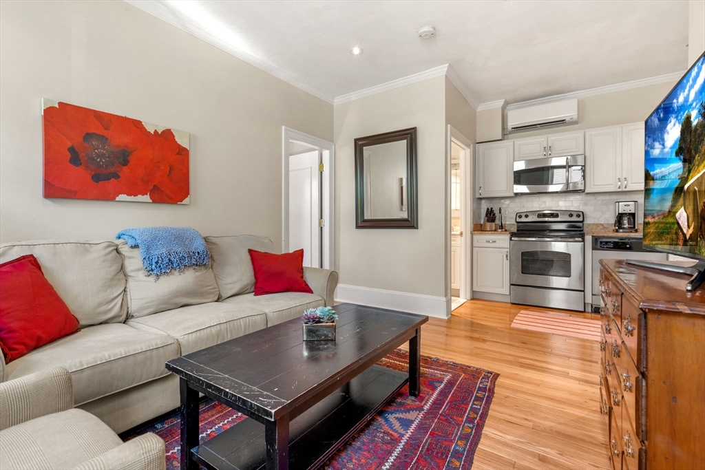 91 Perkins Street, Unit 4 Somerville, MA 02145 - Photo 4 of 21