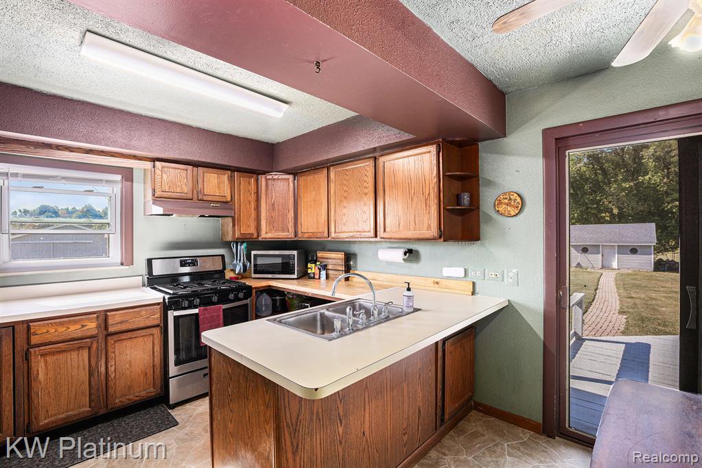 8060 Brockway Road Melvin, MI 48454 - Photo 6 of 39