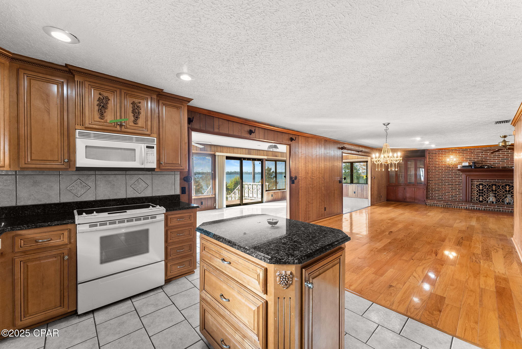 8009 Highpoint Road Panama City, FL 32404 - Photo 12 of 42