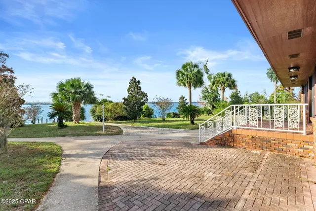 $499,999 | 8009 Highpoint Road, Panama City, FL 32404