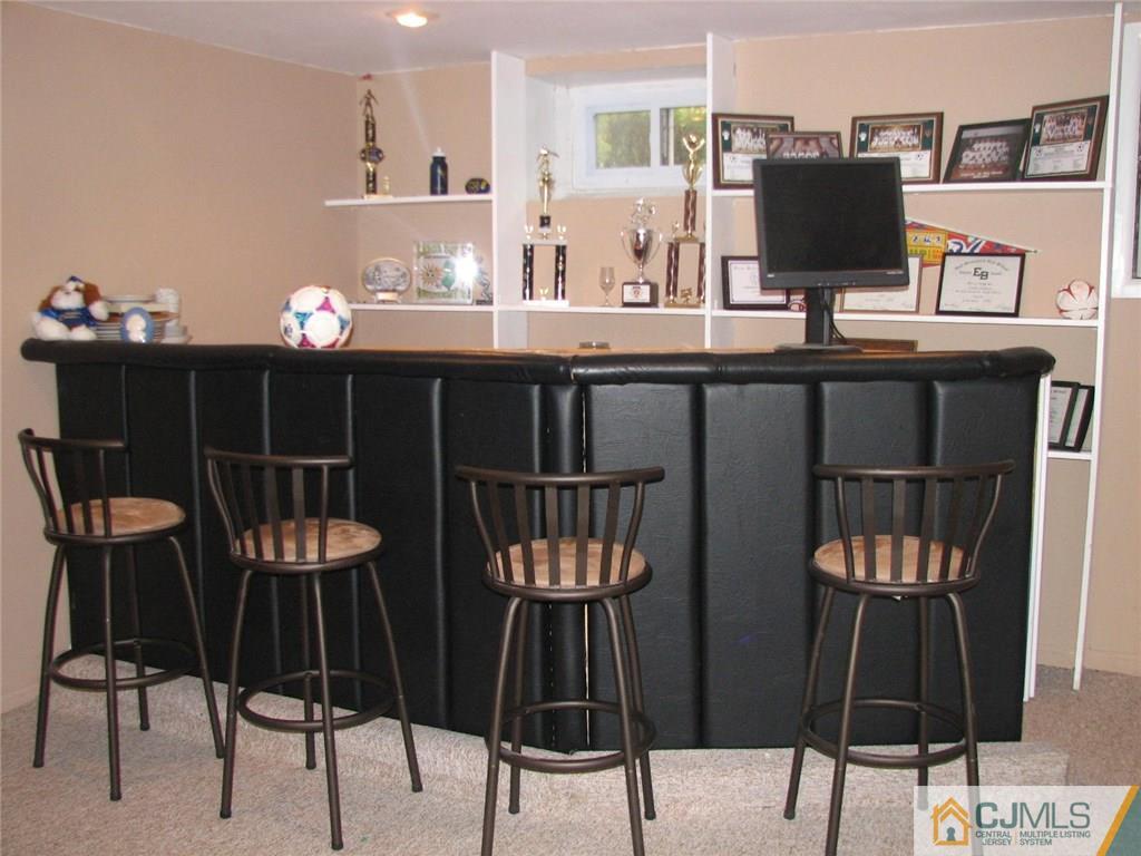 13 Maxwell Road East Brunswick, NJ 08816 - Photo 5 of 6 Gallery Image 5