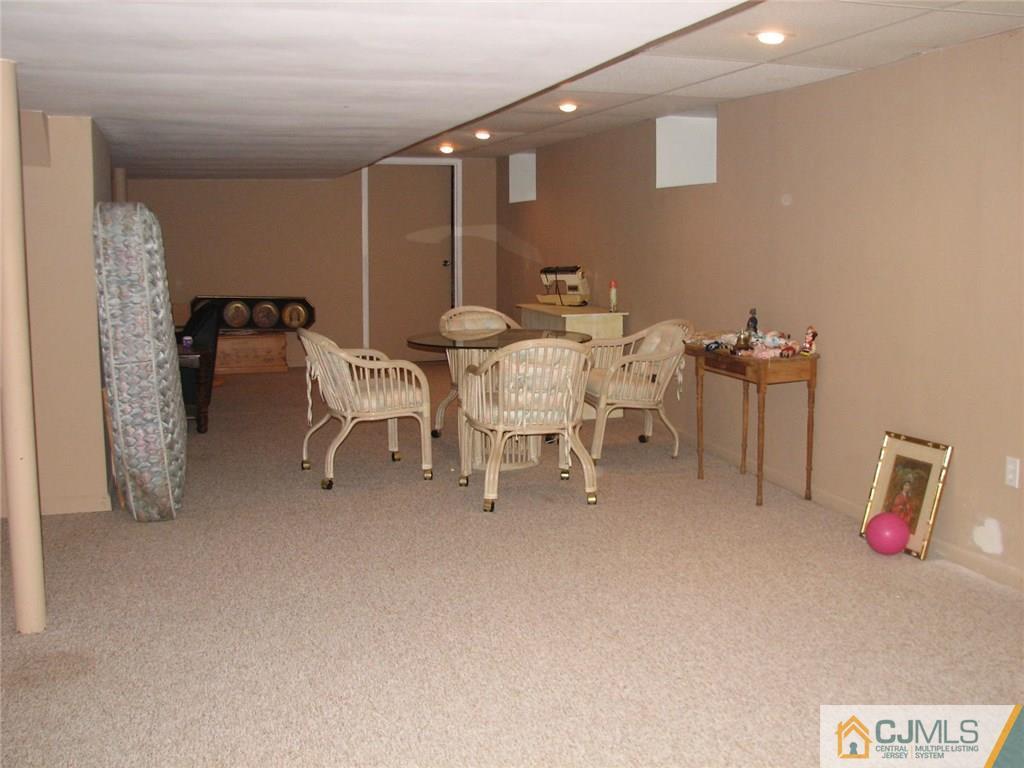 13 Maxwell Road East Brunswick, NJ 08816 - Photo 6 of 6 Gallery Image 6