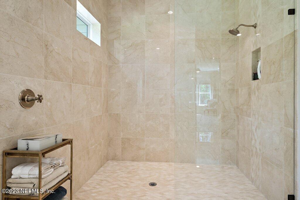 367 Shadow Cove St. Johns, FL 32259 - Photo 35 of 73 a bathroom with a shower