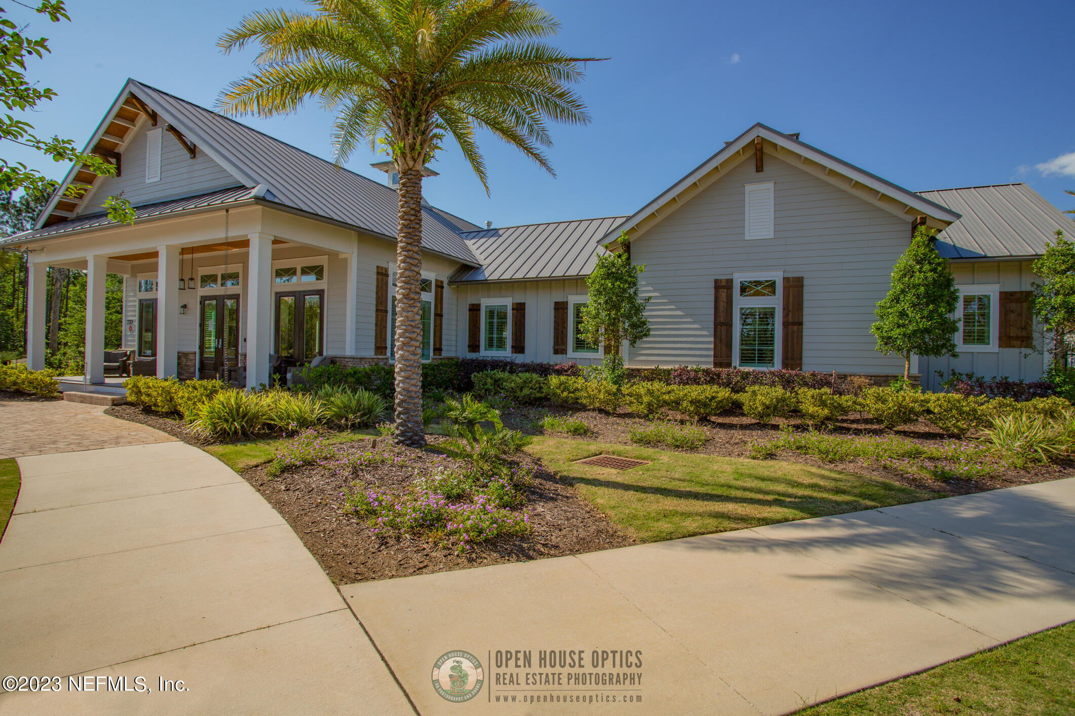 367 Shadow Cove St. Johns, FL 32259 - Photo 62 of 73 a front view of house with yard and trees around