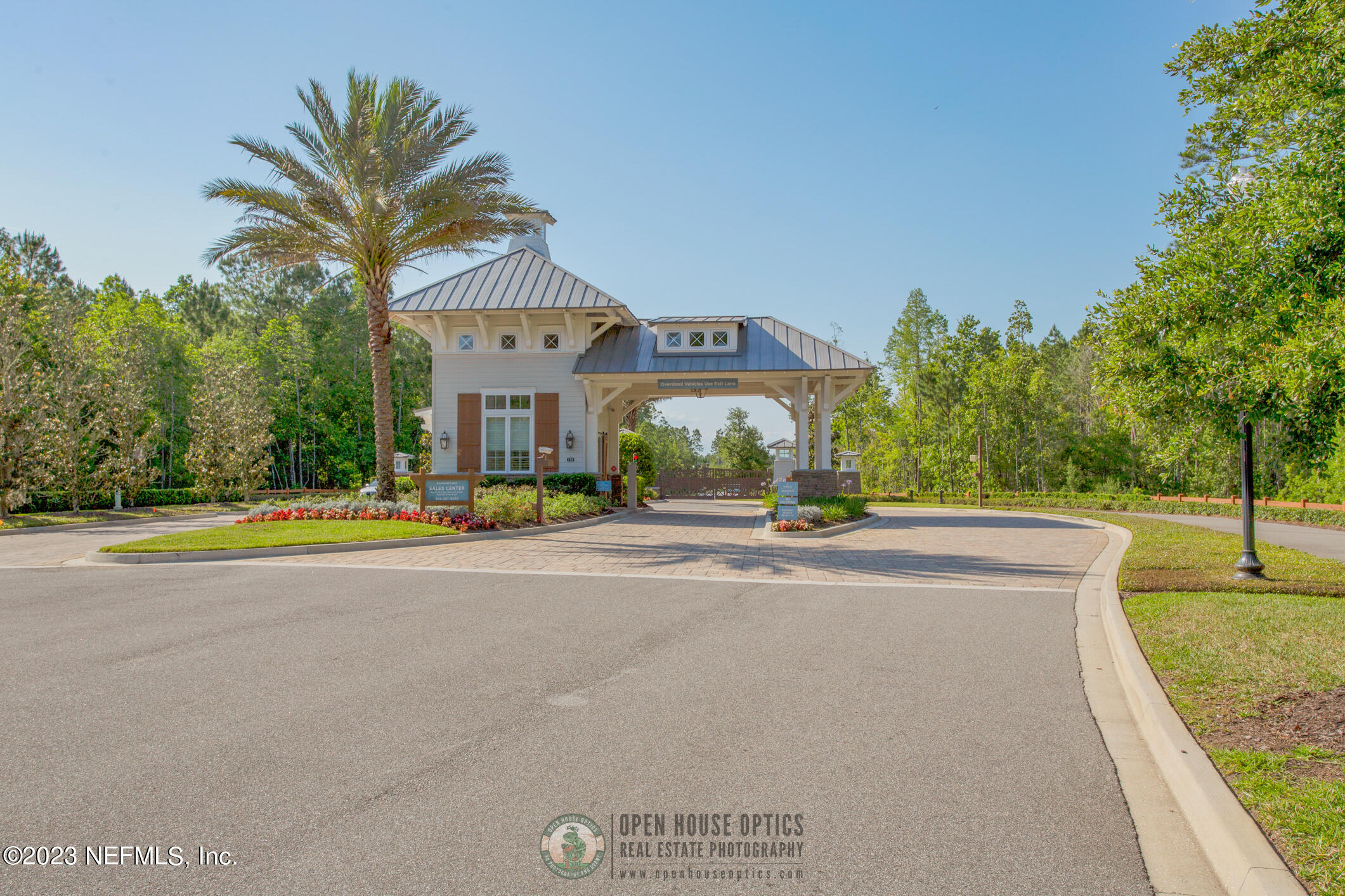 367 Shadow Cove St. Johns, FL 32259 - Photo 72 of 73 a view of a house with a swimming pool