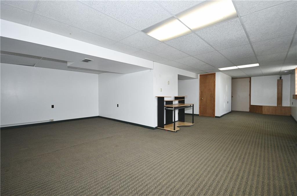 4696 Williamsport Road Monongahela, PA 15063 - Photo 12 of 25 Gallery Image 12