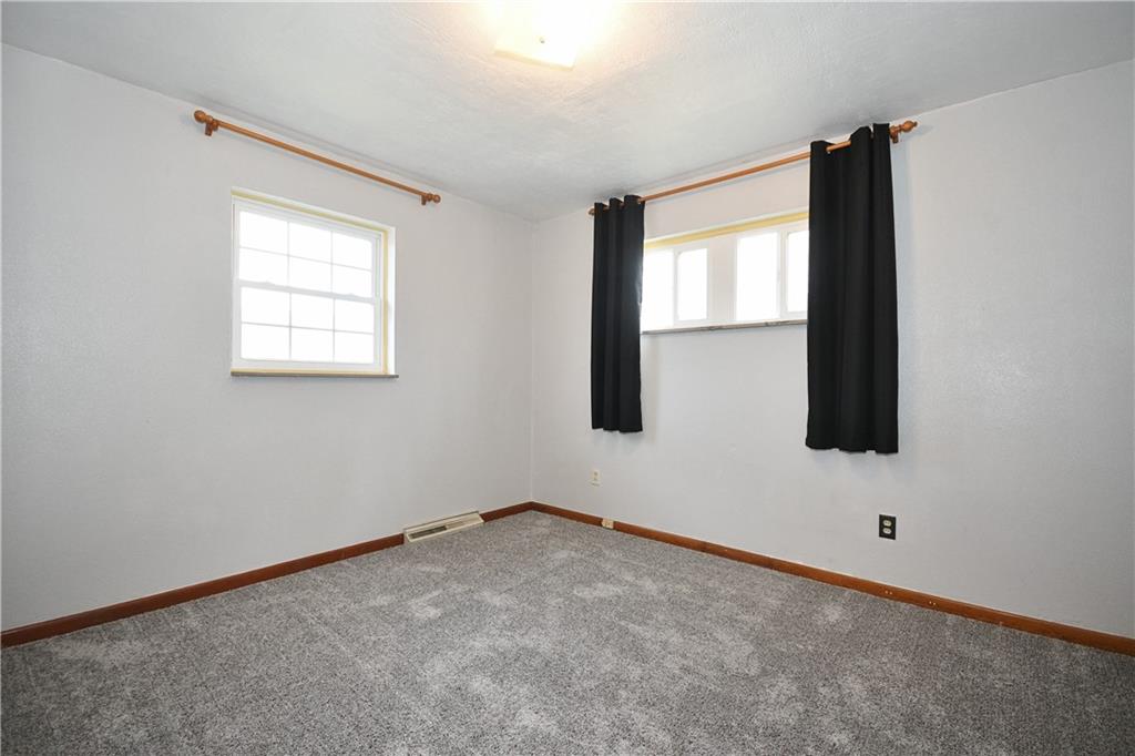 4696 Williamsport Road Monongahela, PA 15063 - Photo 18 of 25 Gallery Image 18