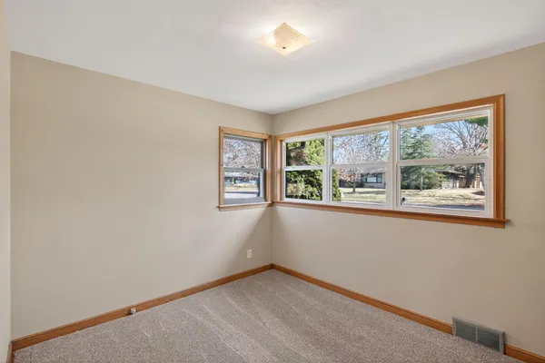 $320,000 | 2009 Wheeler Street North, Roseville, MN 55113