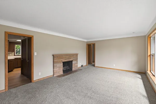 $320,000 | 2009 Wheeler Street North, Roseville, MN 55113