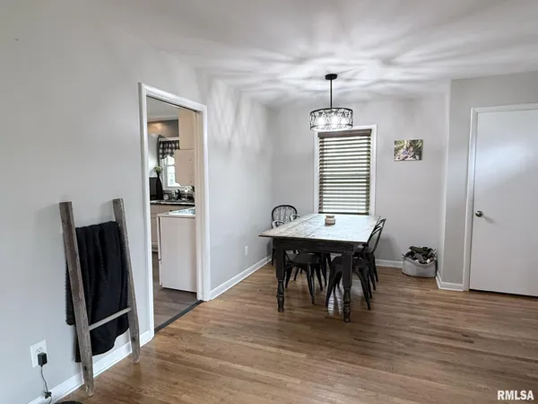 $179,900 | 516 East South Street, Knoxville, IL 61448