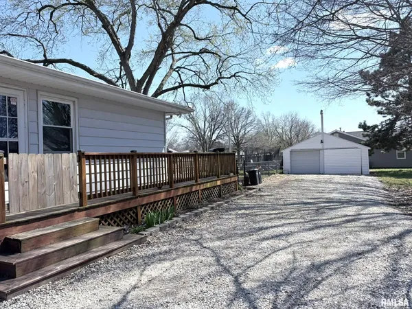 $179,900 | 516 East South Street, Knoxville, IL 61448