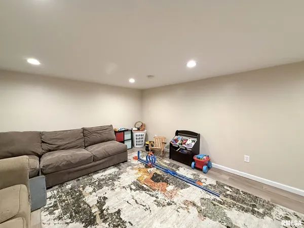 $179,900 | 516 East South Street, Knoxville, IL 61448