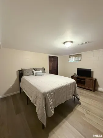 $179,900 | 516 East South Street, Knoxville, IL 61448