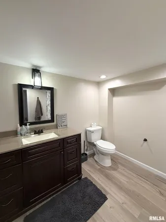 $179,900 | 516 East South Street, Knoxville, IL 61448