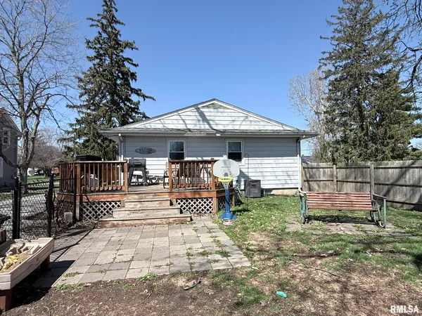 $179,900 | 516 East South Street, Knoxville, IL 61448