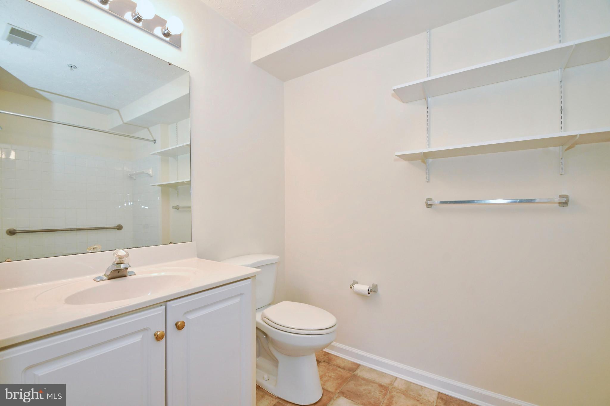 8343 Cypress Mill Road Baltimore, MD 21236 - Photo 26 of 35 Bath