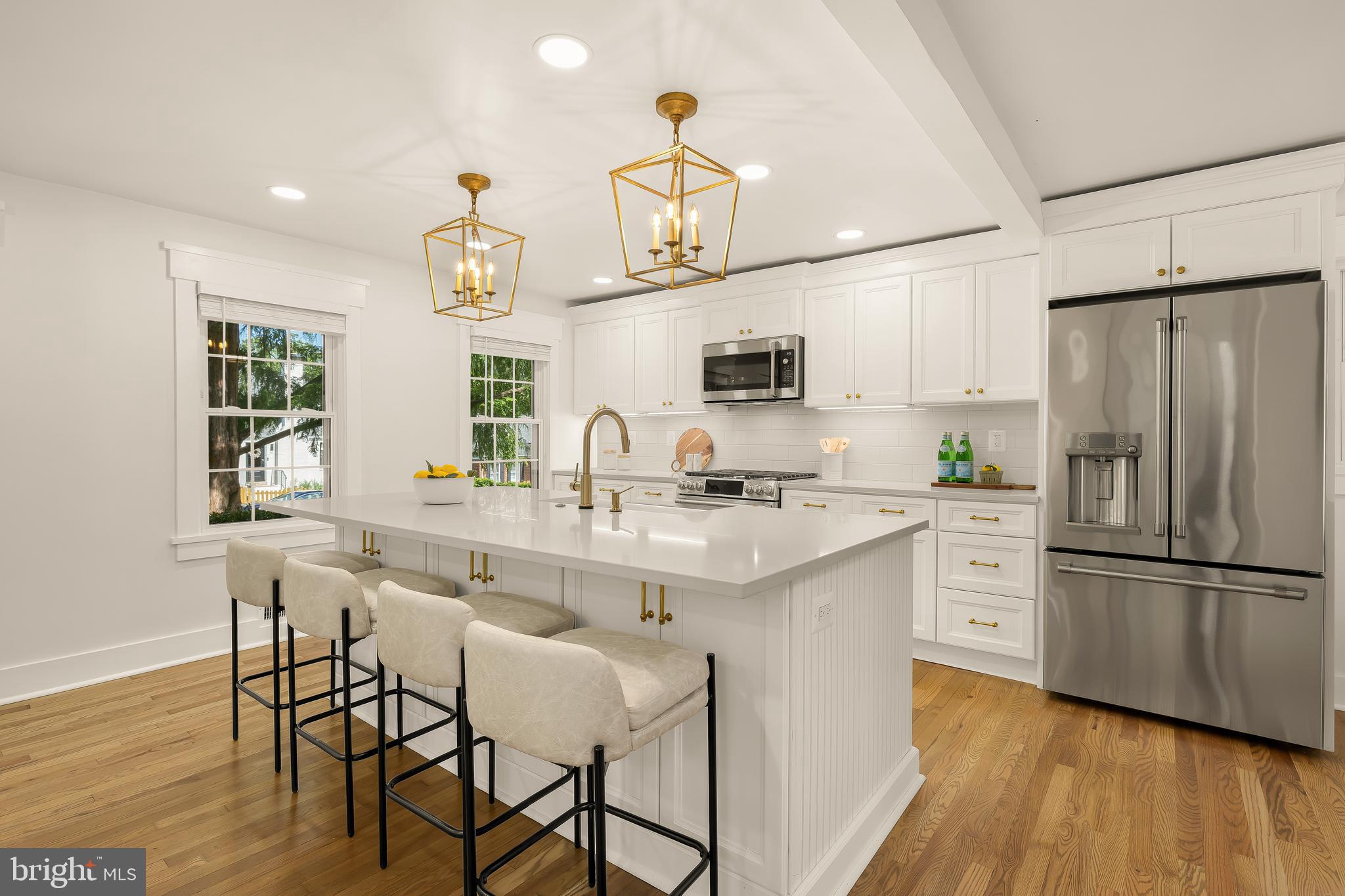 2832 Summerfield Road Falls Church, VA 22042 - Photo 5 of 43