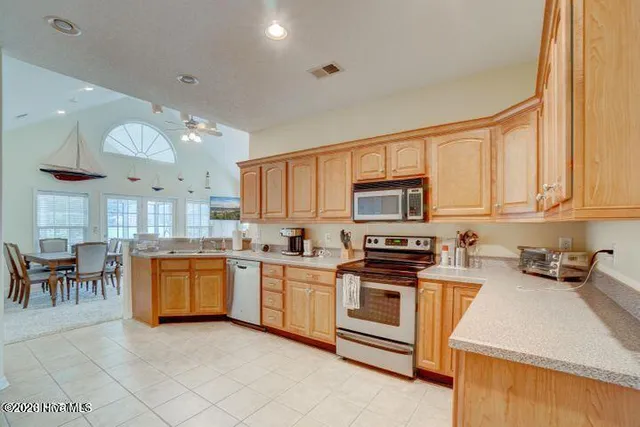 $2,400 | 106 Ravennaside Drive Northwest, Calabash, NC 28467