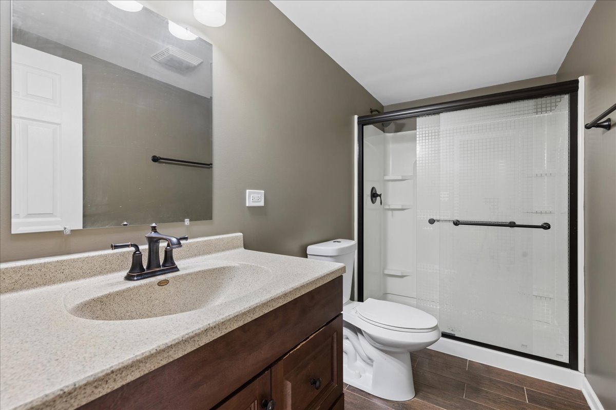 327 Shelbourne Road Volo, IL 60073 - Photo 22 of 43