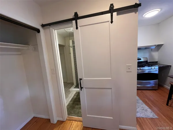 $1,600 | 66 Worrall Avenue, Unit 2, Poughkeepsie, NY 12603