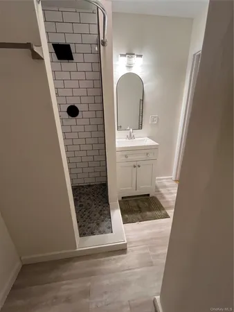 $1,600 | 66 Worrall Avenue, Unit 2, Poughkeepsie, NY 12603