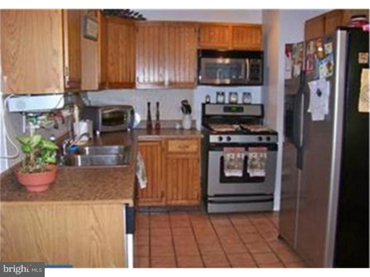 814 Providence Road Secane, PA 19018 - Photo 5 of 12