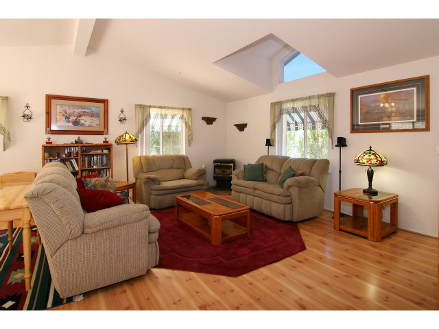 371 Vega Road Watsonville, CA 95076 - Photo 3 of 25 Gallery Image 3