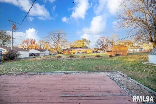 $164,900 | 2447 Centennial Drive, Washington, IL 61571