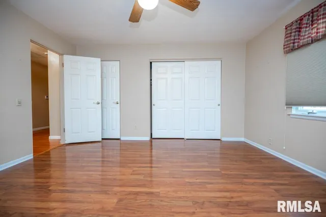 $164,900 | 2447 Centennial Drive, Washington, IL 61571